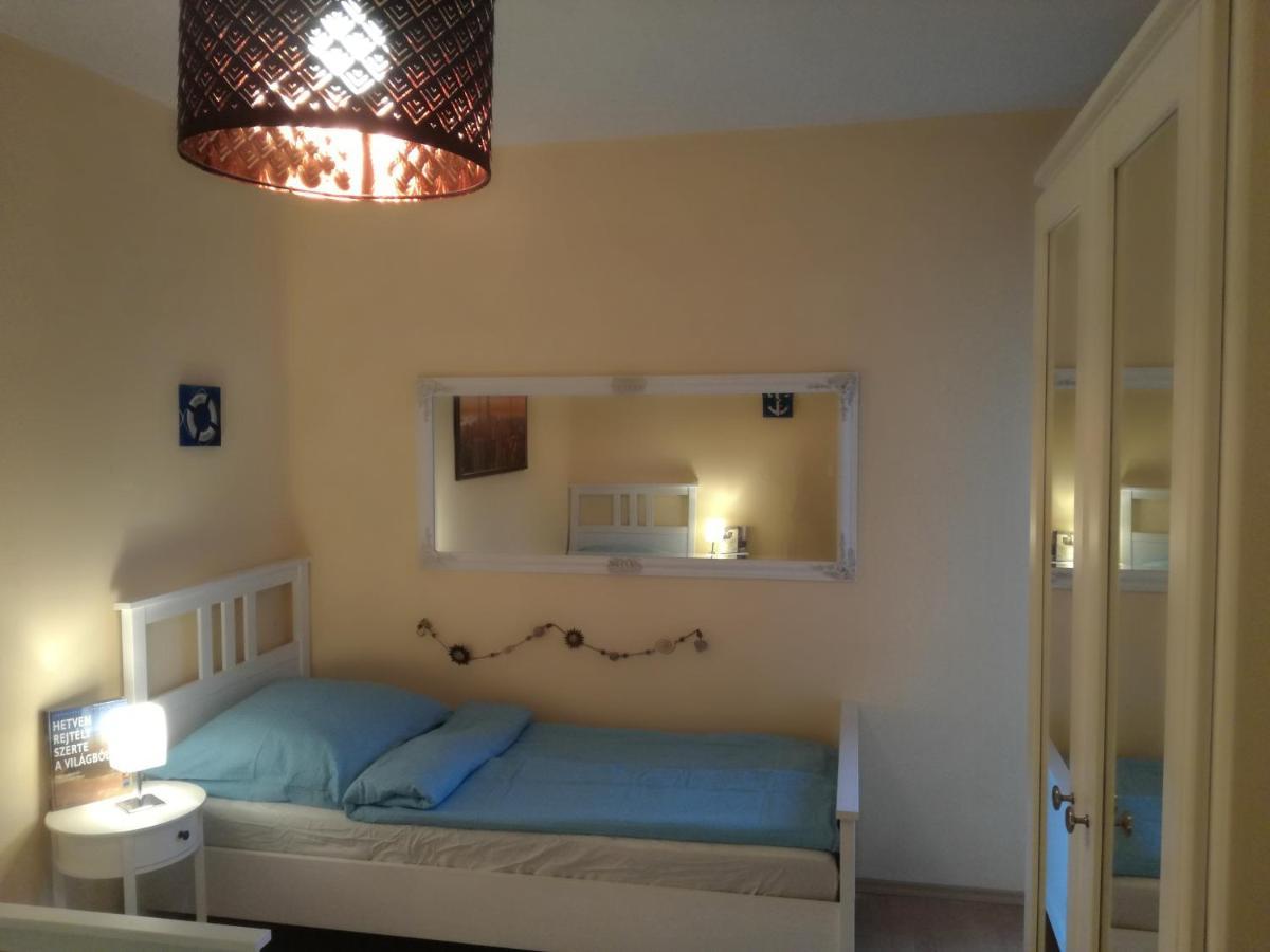 Bella Golden Beach Siofok Ngoại thất bức ảnh