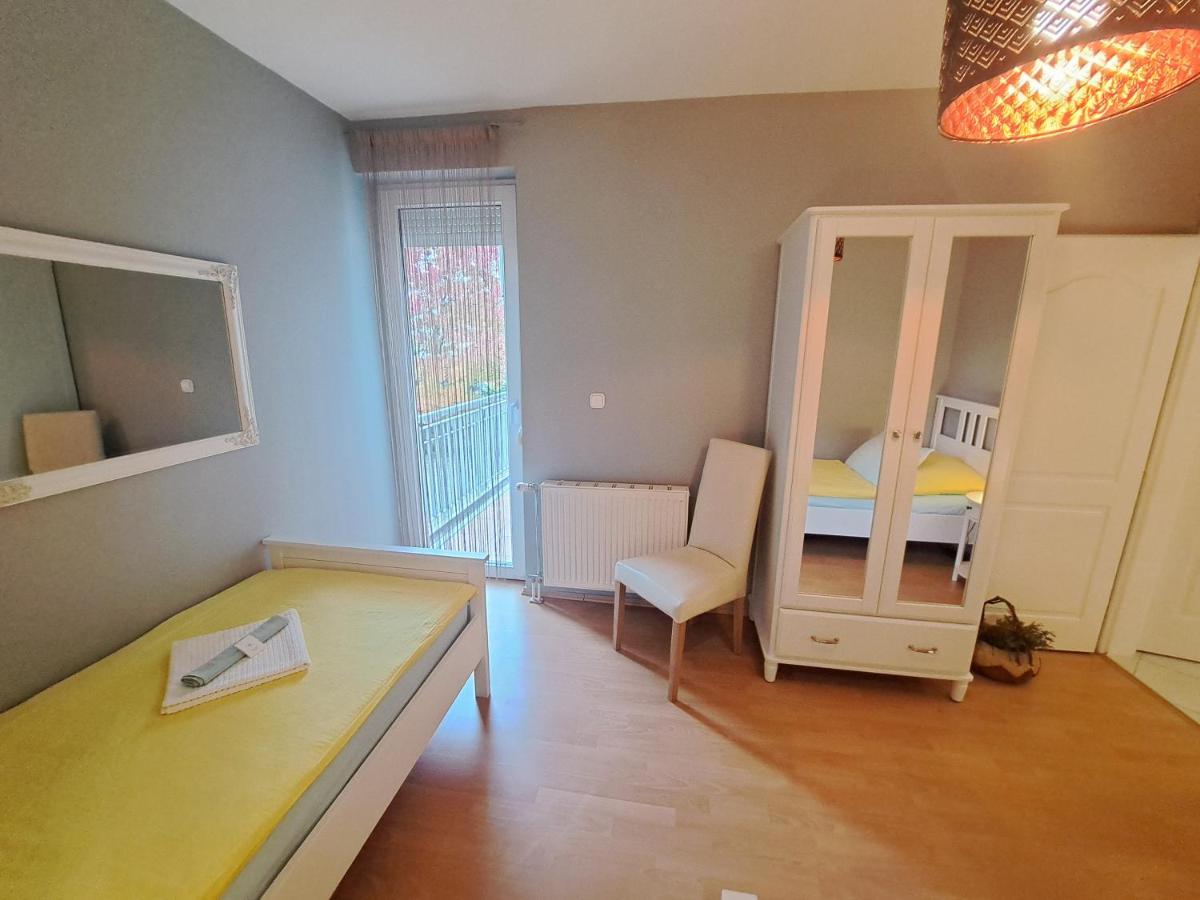 Bella Golden Beach Siofok Ngoại thất bức ảnh